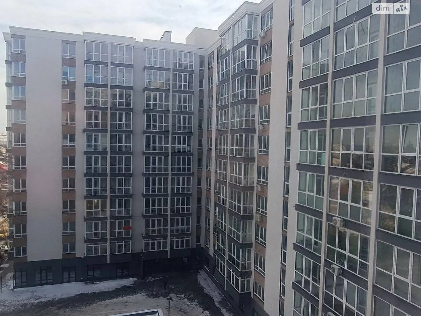 Продается 1-комнатная квартира 37 кв. м в Одессе, ул. Профсоюзная, 9А - фото 1