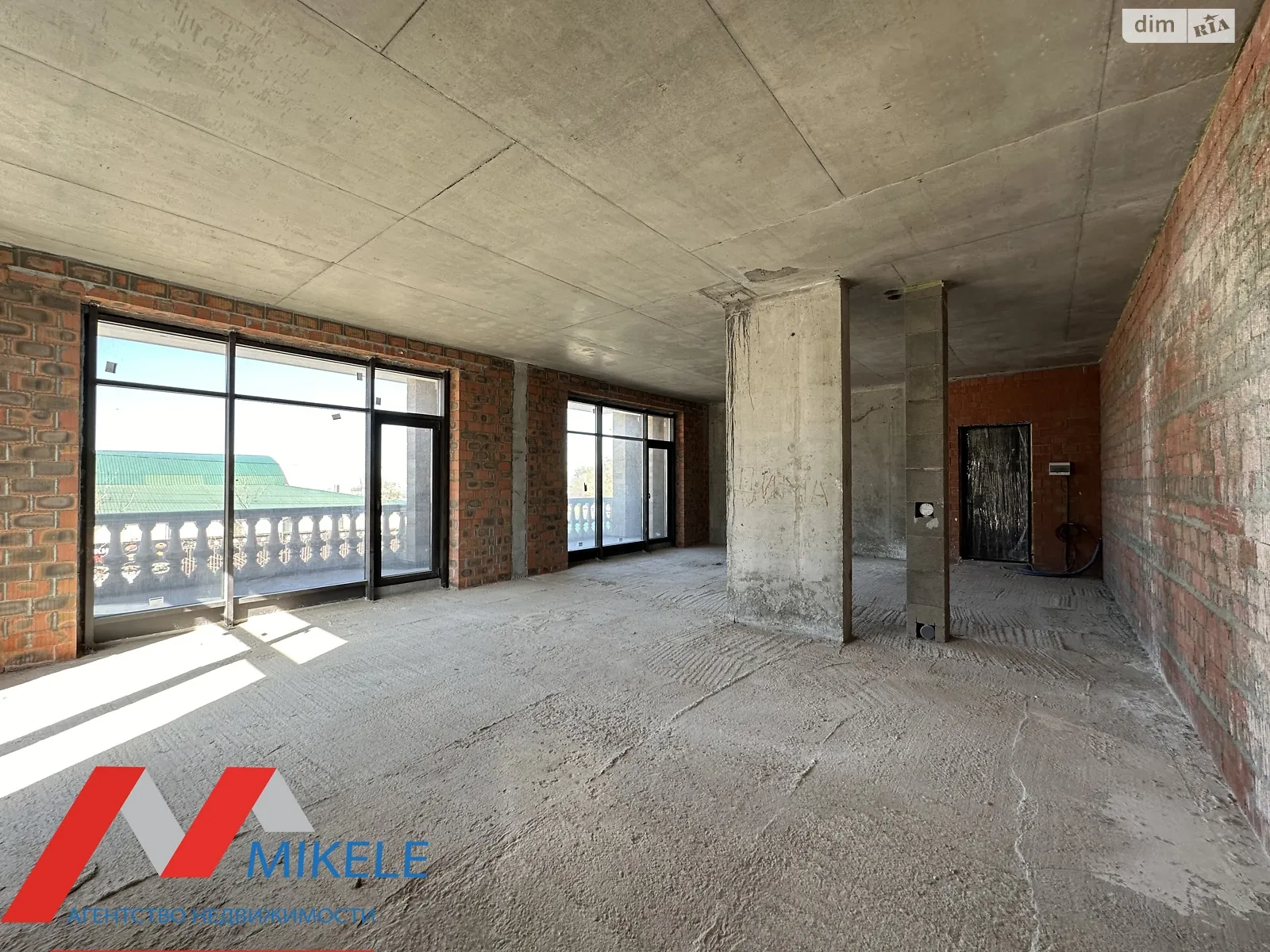 Продается 1-комнатная квартира 106.2 кв. м в Киеве, пер. Лукьяновский, 2А - фото 1