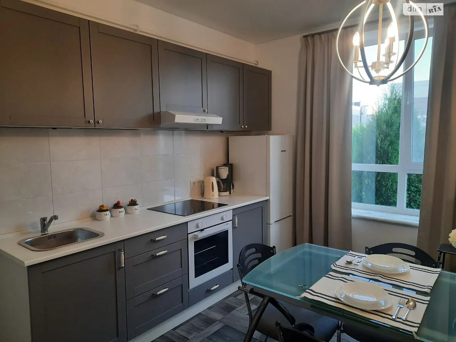 Продается 1-комнатная квартира 40.4 кв. м в Горе, ул. Центральная, 49Е - фото 1