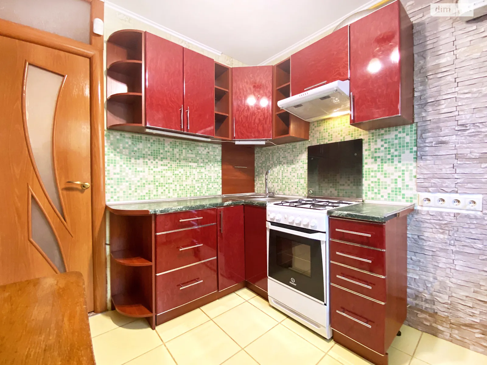 Продается 1-комнатная квартира 33 кв. м в Днепре, цена: 31500 $