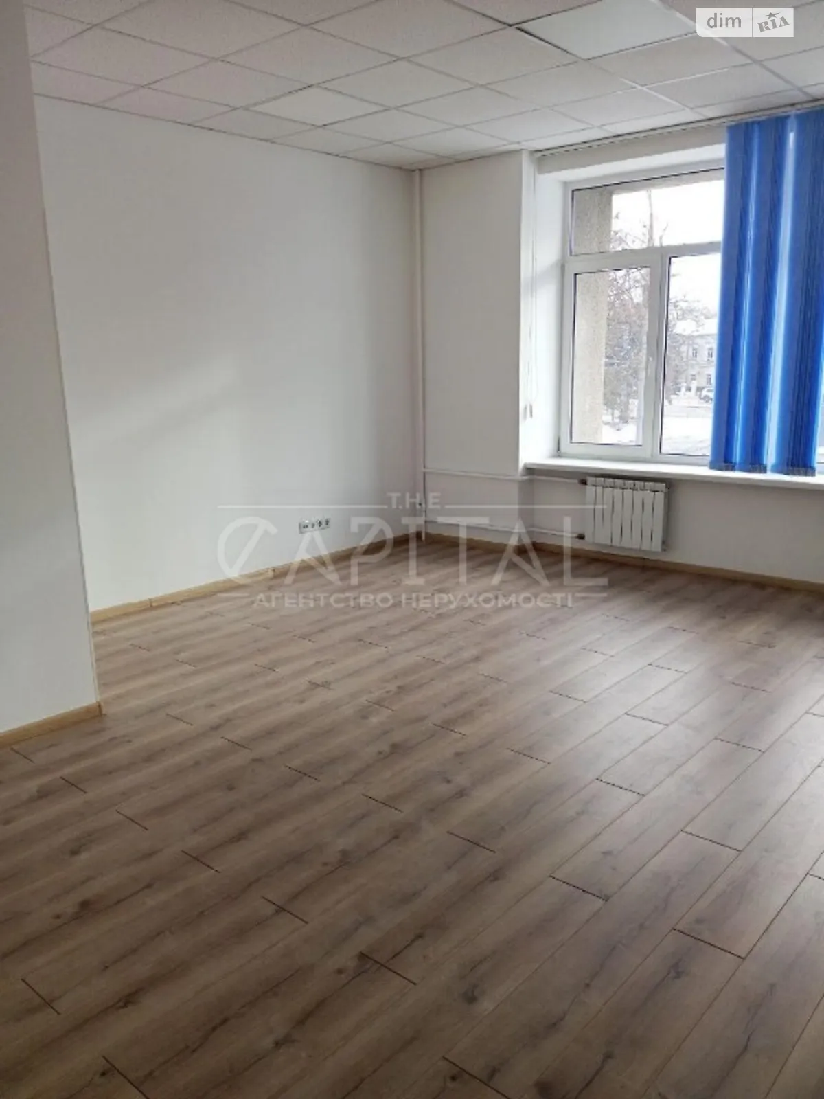 Сдается в аренду офис 480 кв. м в бизнес-центре, цена: 8500 $ - фото 1