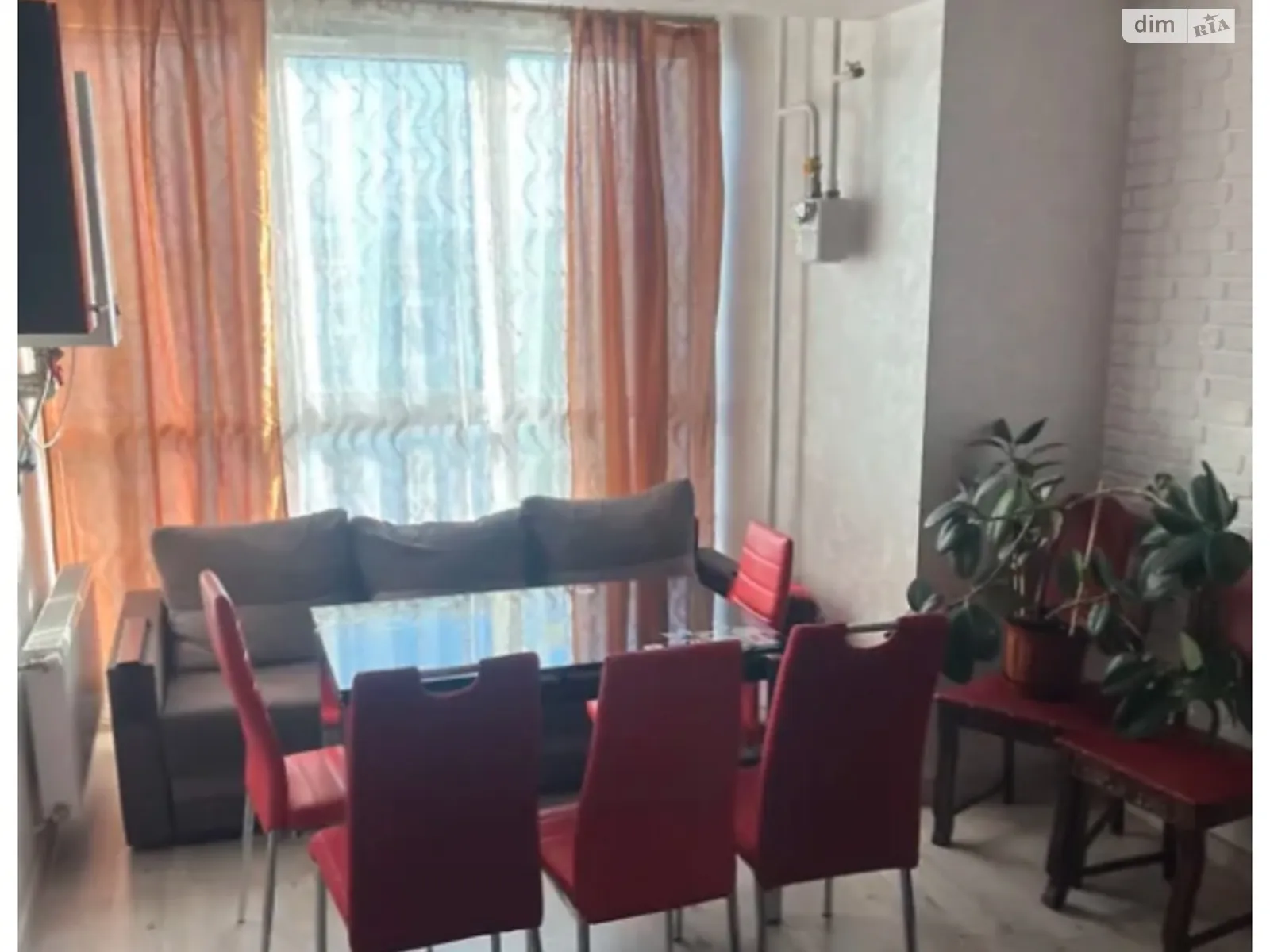 Продается 1-комнатная квартира 49 кв. м в Ровно, ул. Черновола Вячеслава, 91Н - фото 1
