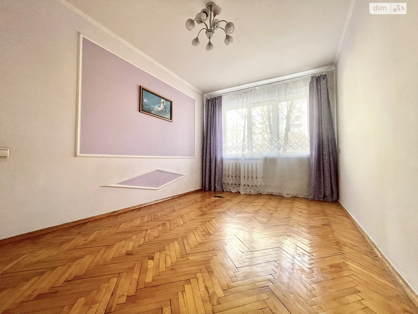 2-комнатная квартира 43 кв. м в Тернополе, ул. Торговица(Живова Анатолия)