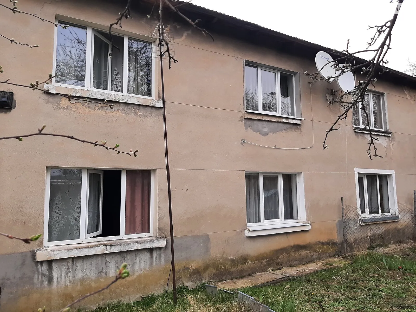 Продается 3-комнатная квартира 78 кв. м в Гряде, цена: 23000 $ - фото 1