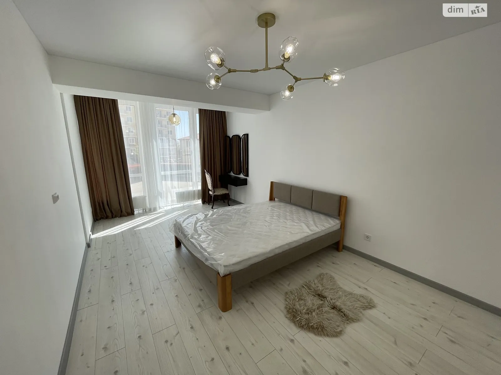 Продается 2-комнатная квартира 56.8 кв. м в, цена: 96800 $ - фото 1