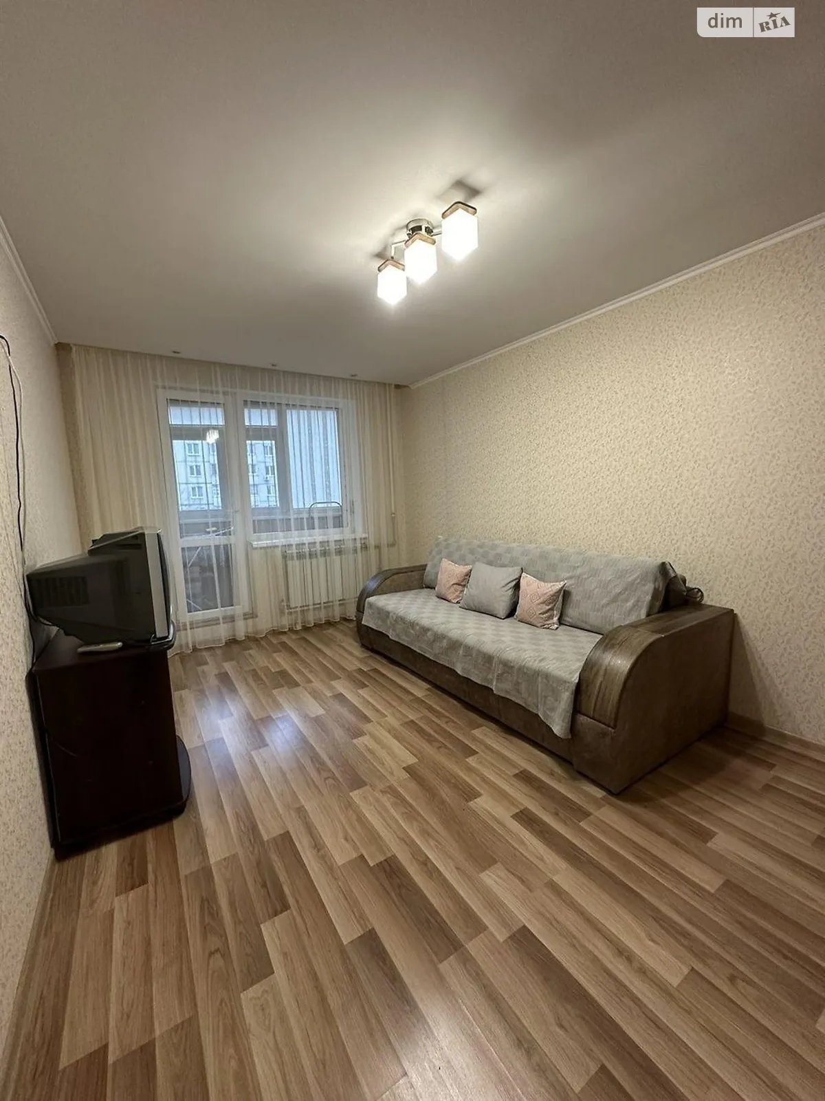 Продается 1-комнатная квартира 33 кв. м в Харькове, цена: 17500 $