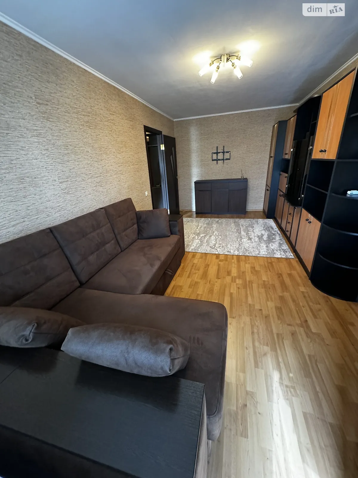 Продается 1-комнатная квартира 30 кв. м в Днепре, цена: 33500 $