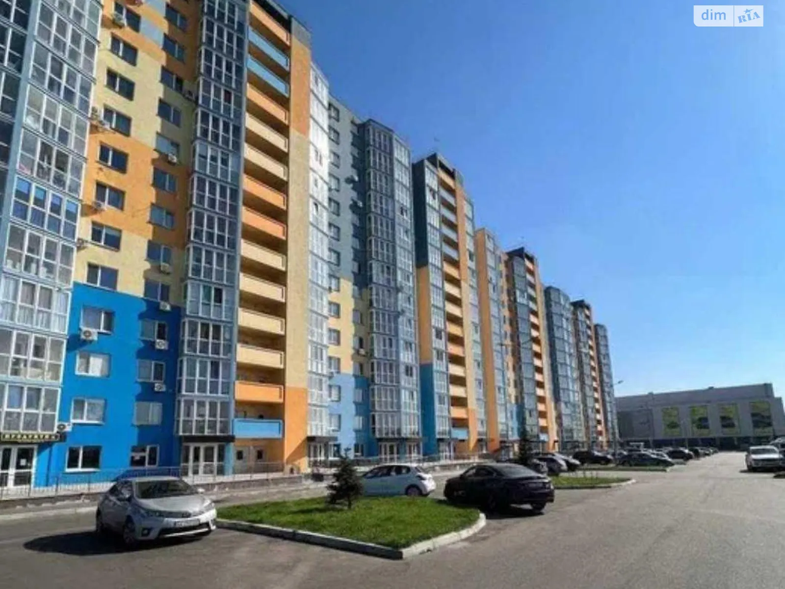 Продается 1-комнатная квартира 37 кв. м в Киеве, ул. Берковецкая, 6А