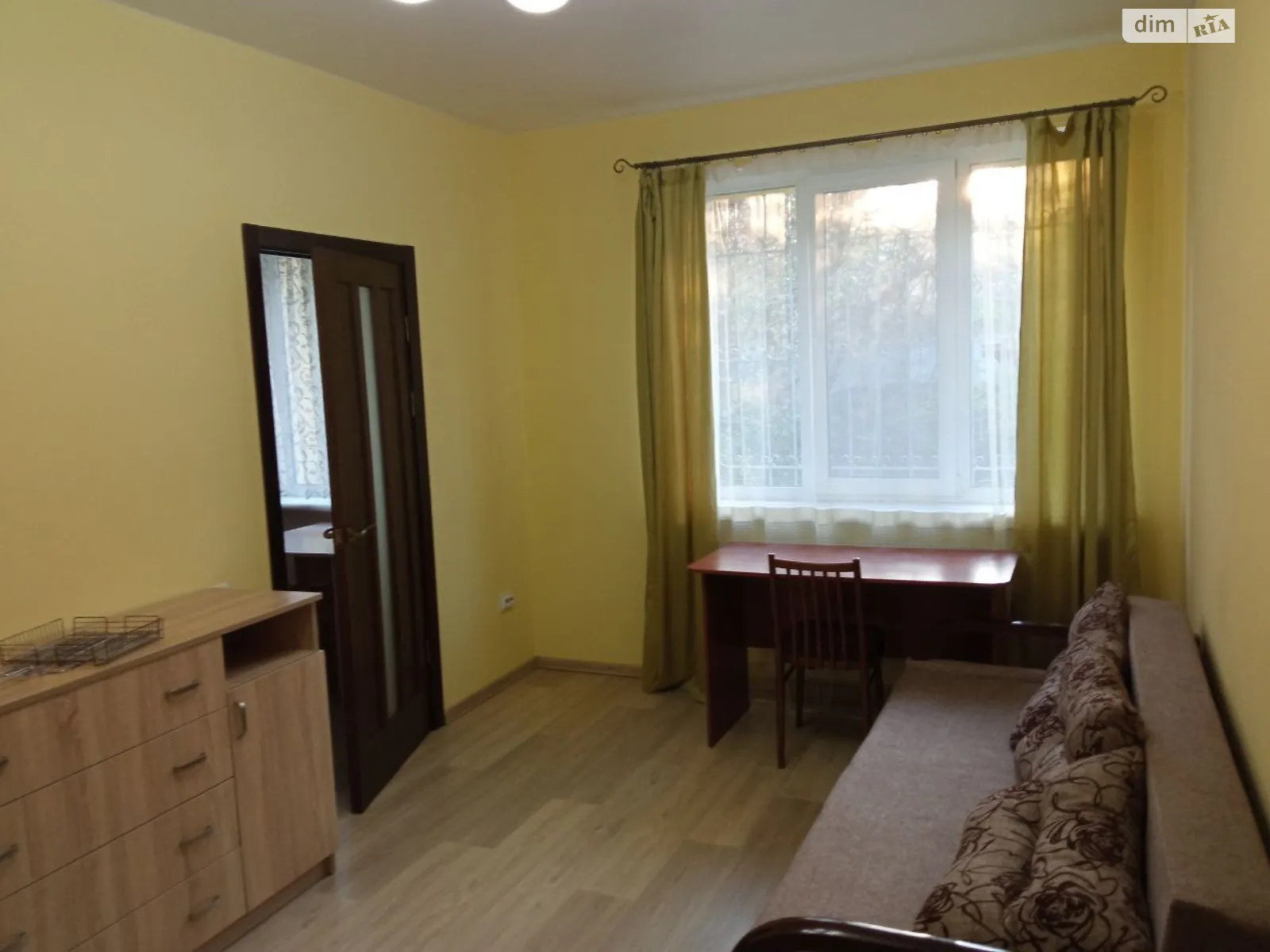 Сдается в аренду 2-комнатная квартира 45 кв. м в Львове, цена: 13000 грн
