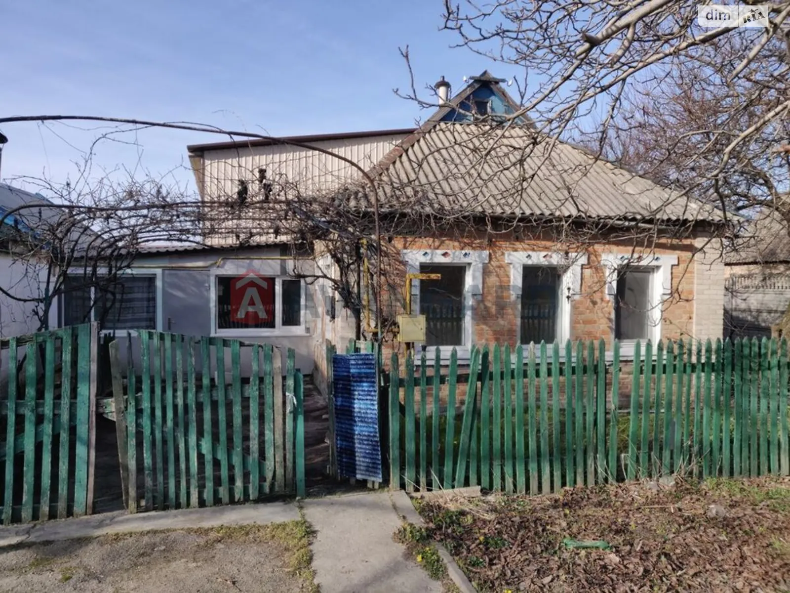 Продається одноповерховий будинок 99 кв. м з каміном, цена: 21000 $