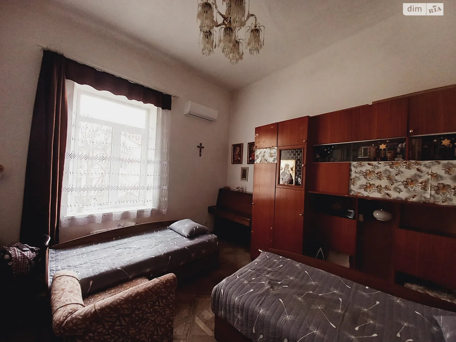 Продається 3-кімнатна квартира 94.6 кв. м у Івано-Франківську, вул. Шашкевича, 1 - фото 1
