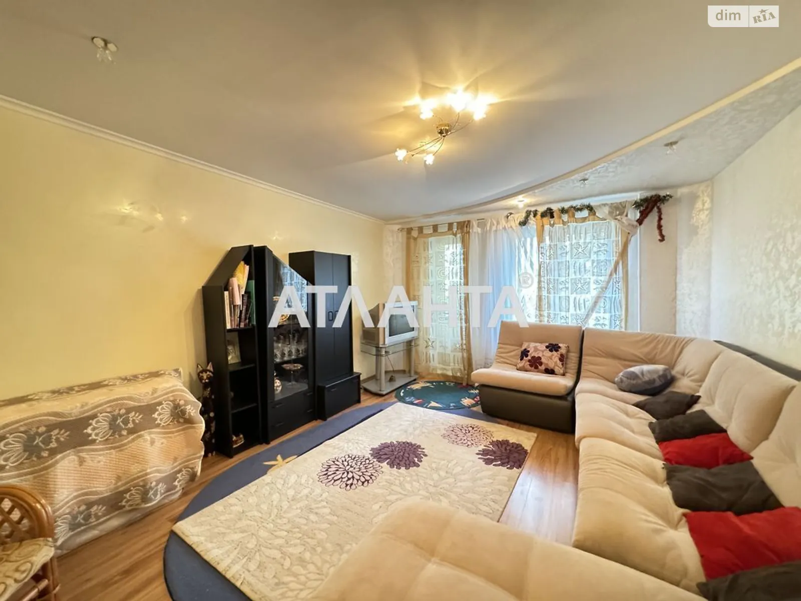 Продається 3-кімнатна квартира 80 кв. м у Одесі, цена: 62000 $