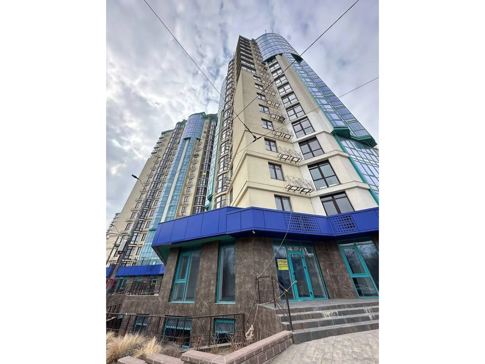 Продается офис 66.5 кв. м в бизнес-центре, цена: 59500 $ - фото 1