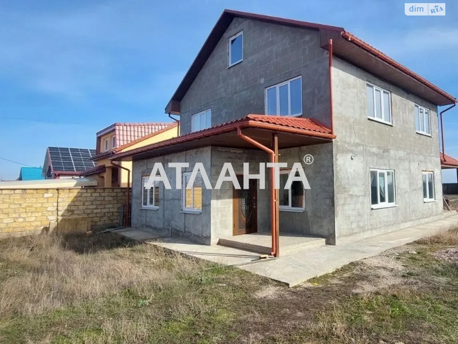 Продается дом на 2 этажа 200 кв. м с бассейном, цена: 65000 $ - фото 1