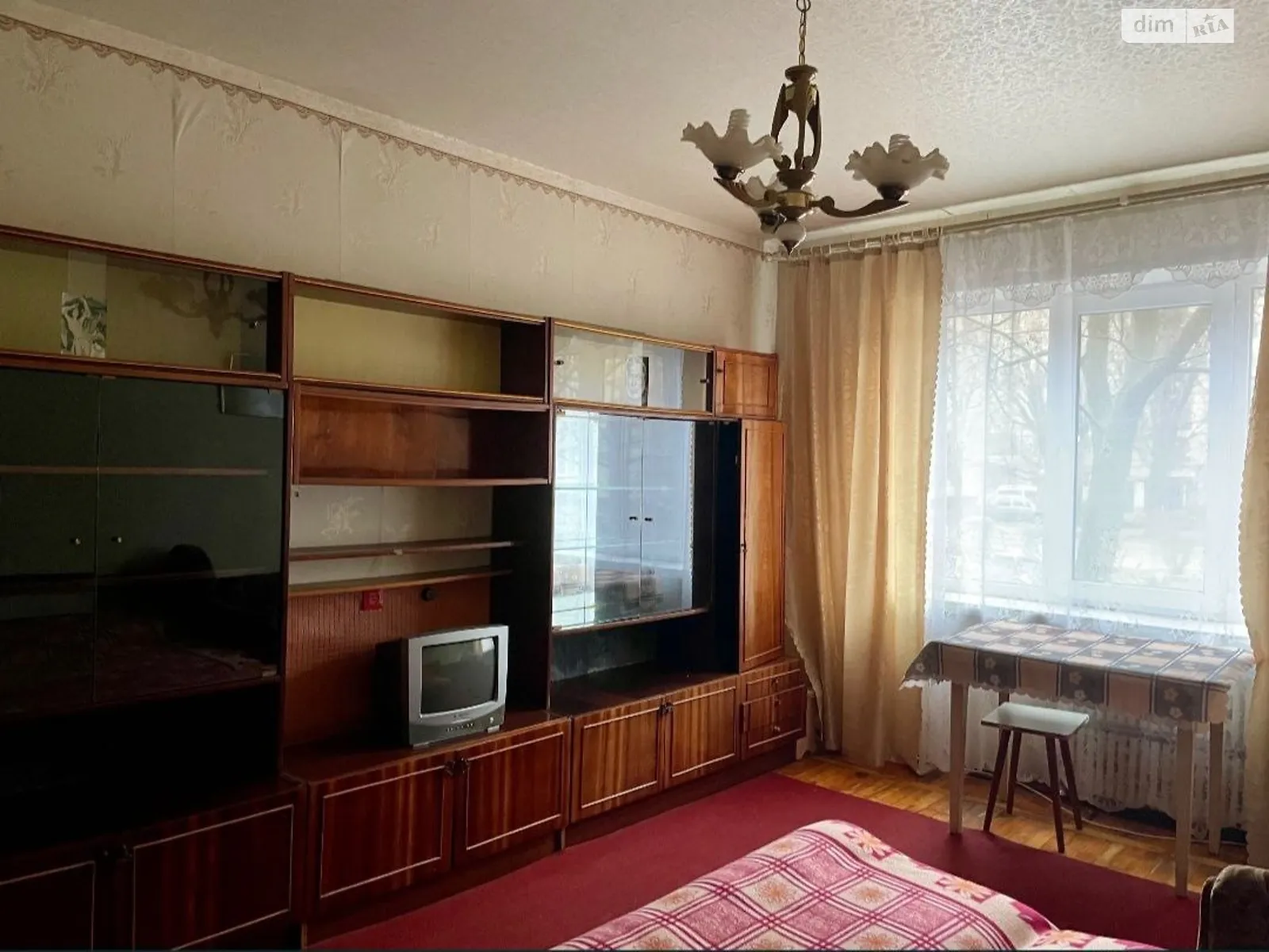 Продается 3-комнатная квартира 64 кв. м в Каменском, цена: 28500 $