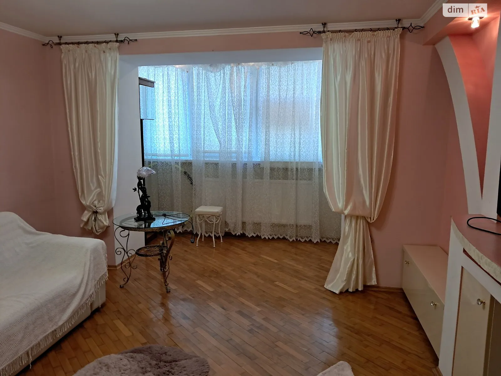 Продается 2-комнатная квартира 65 кв. м в Великой Березовице, цена: 43500 $