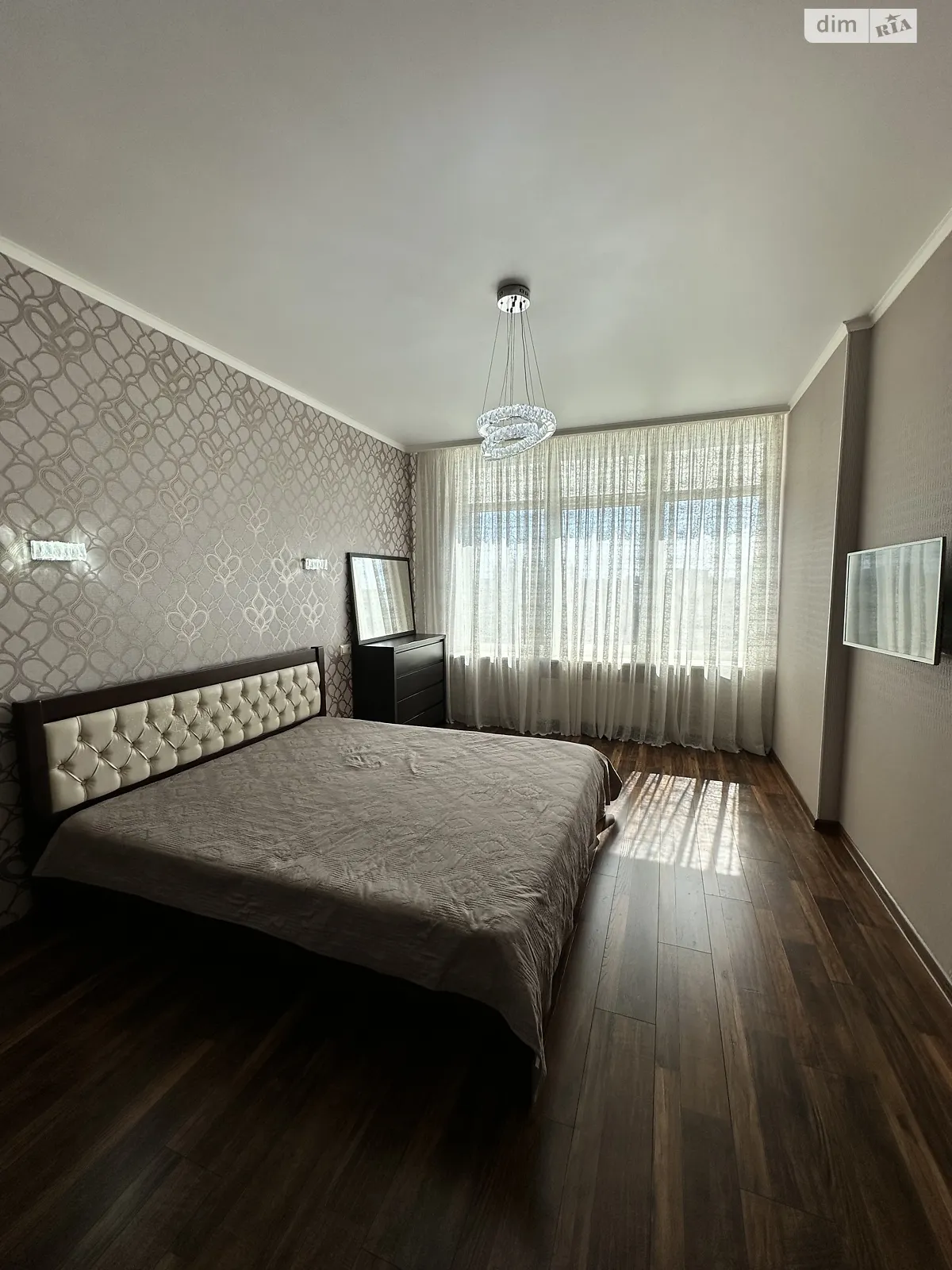 Здається в оренду 2-кімнатна квартира 70 кв. м у Одесі, цена: 400 $