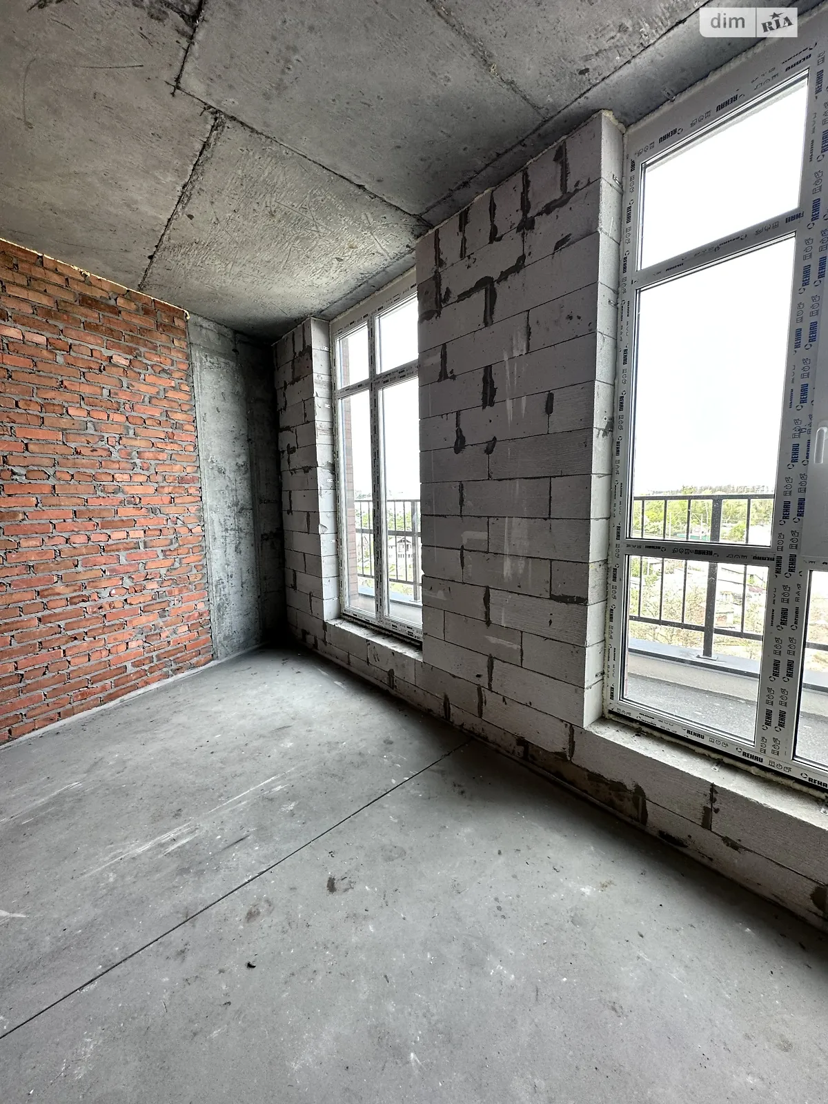 Продається 1-кімнатна квартира 24 кв. м у Ірпені, вул. Ольги Кобилянської(Достоєвського) - фото 1