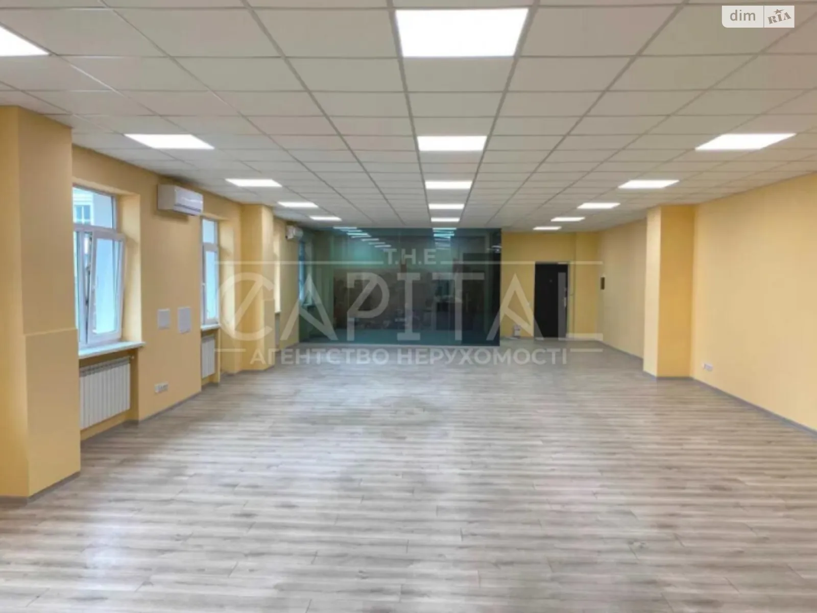 Продається офіс 177 кв. м в бізнес-центрі, цена: 221250 $ - фото 1