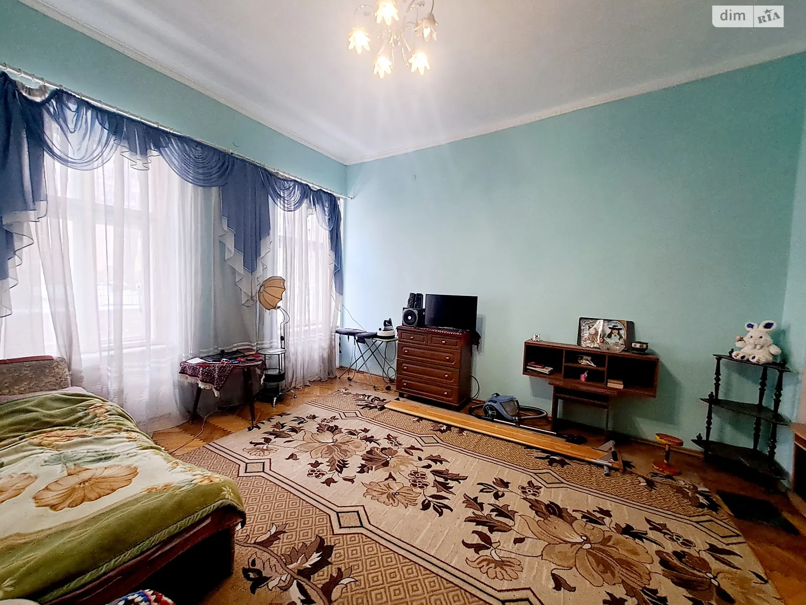 Продается 2-комнатная квартира 74.5 кв. м в Львове, ул. Грушевского Михаила - фото 1
