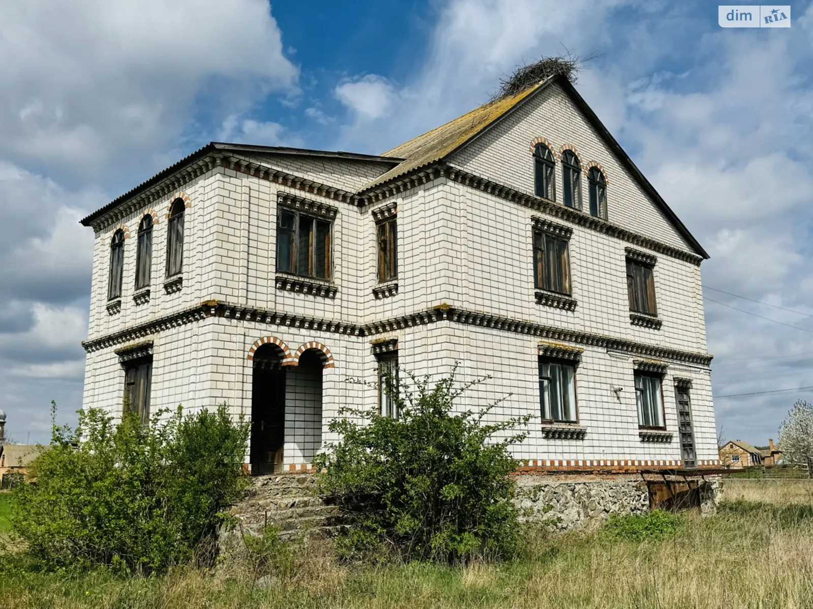 Продається будинок 2 поверховий 354 кв. м з подвалом, цена: 19500 $ - фото 1