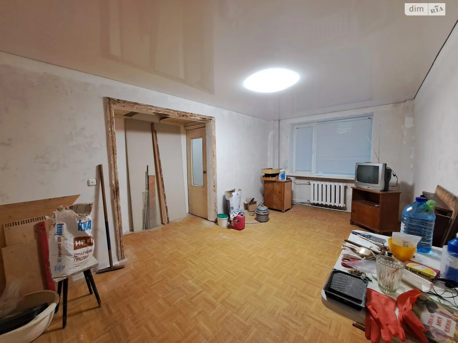 Продается 2-комнатная квартира 41.26 кв. м в Кривом Роге, ул. Куприна, 118А - фото 1