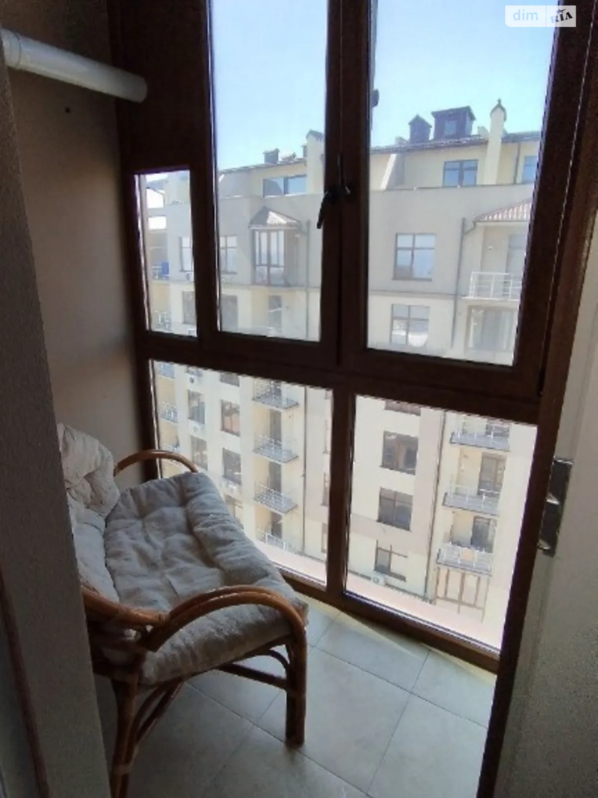 Продается 2-комнатная квартира 63 кв. м в Одессе, ул. Долгая - фото 1