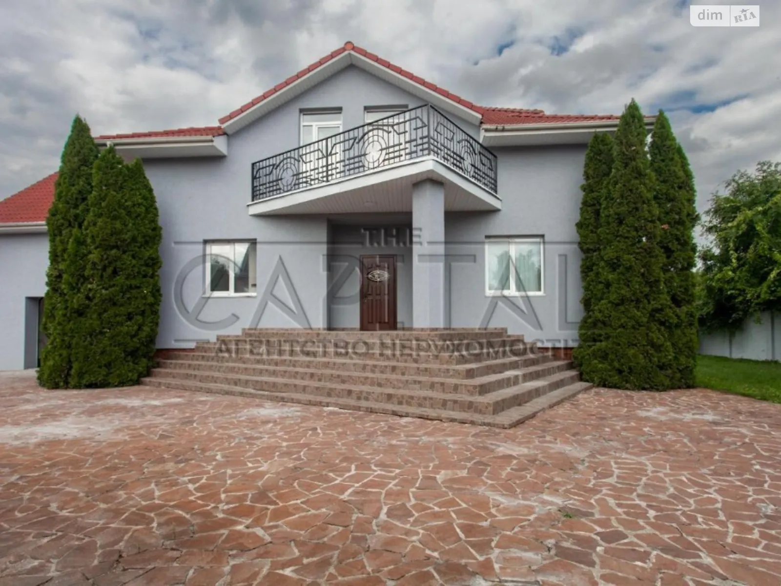 Здається в оренду будинок 3 поверховий 330 кв. м з каміном, цена: 2500 $