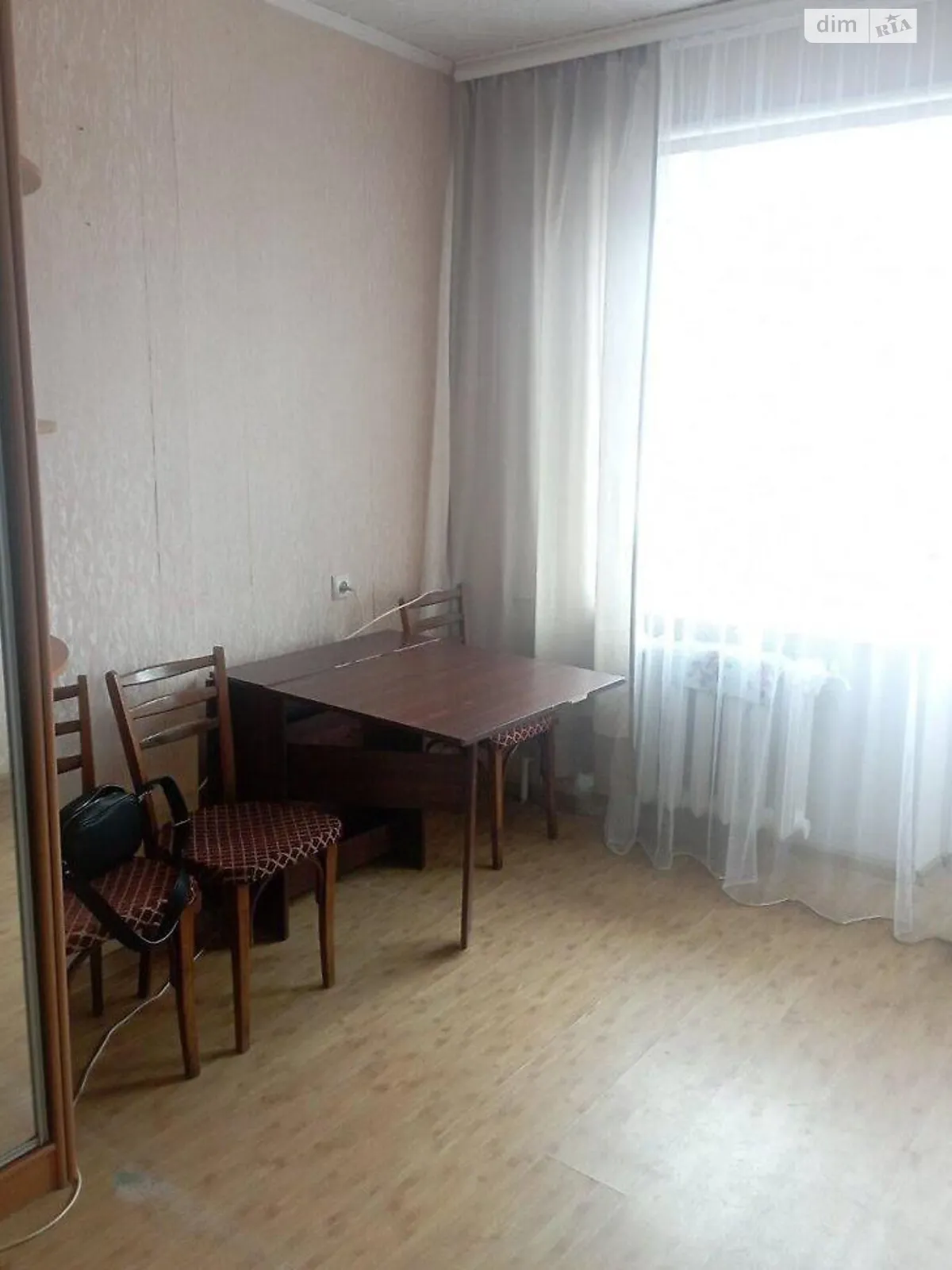 Здається в оренду кімната 18 кв. м у Тернополі, цена: 6800 грн