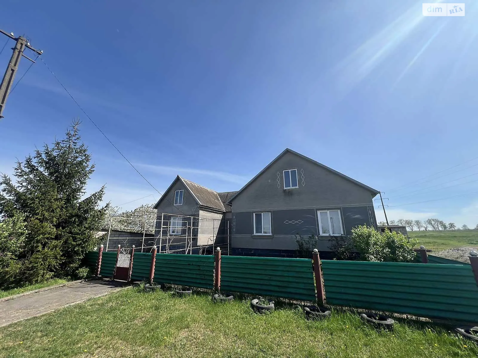 Продается одноэтажный дом 104.5 кв. м с гаражом, цена: 34000 $ - фото 1