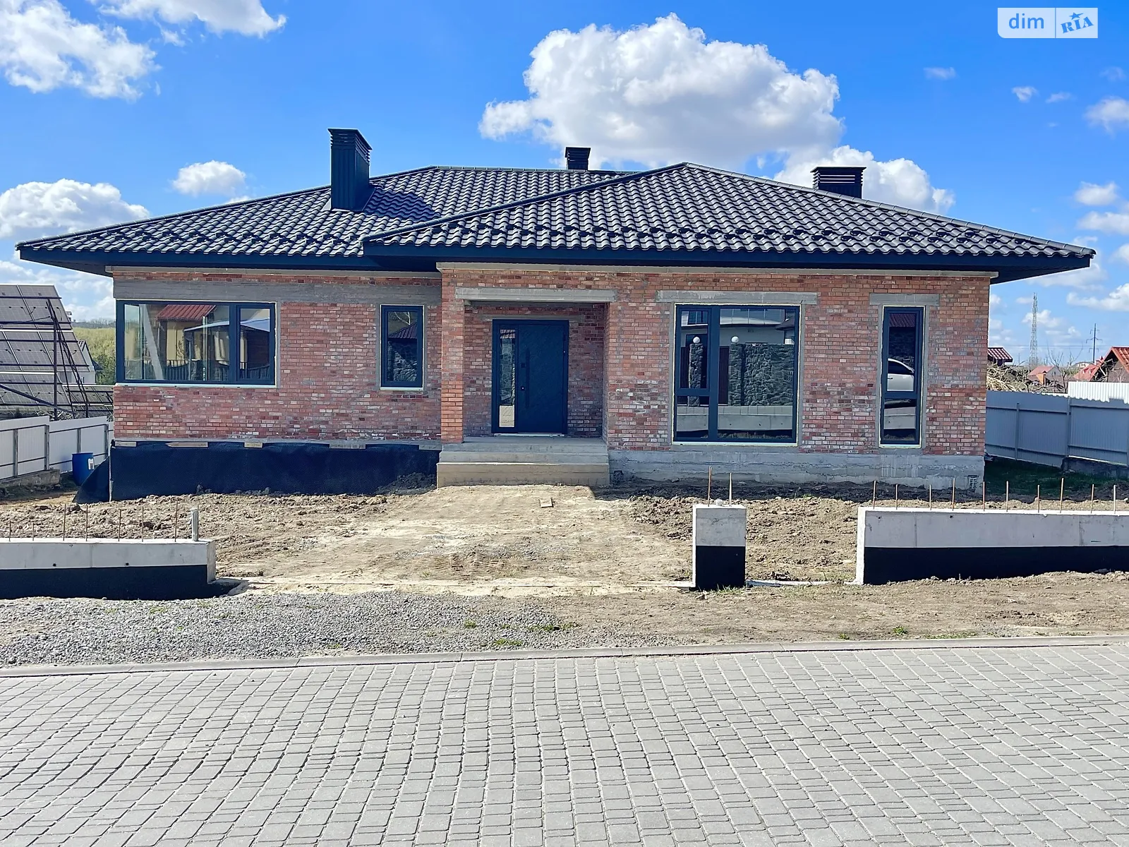 Продається одноповерховий будинок 190 кв. м з садом, цена: 185000 $ - фото 1