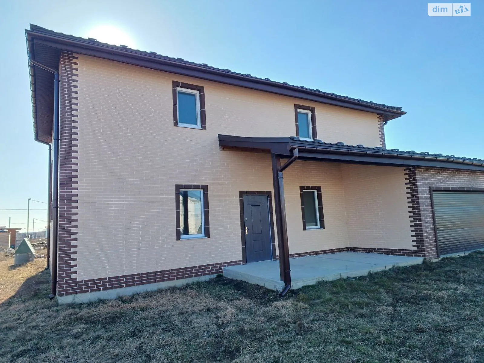 Продается дом на 2 этажа 205 кв. м с террасой, цена: 75000 $ - фото 1