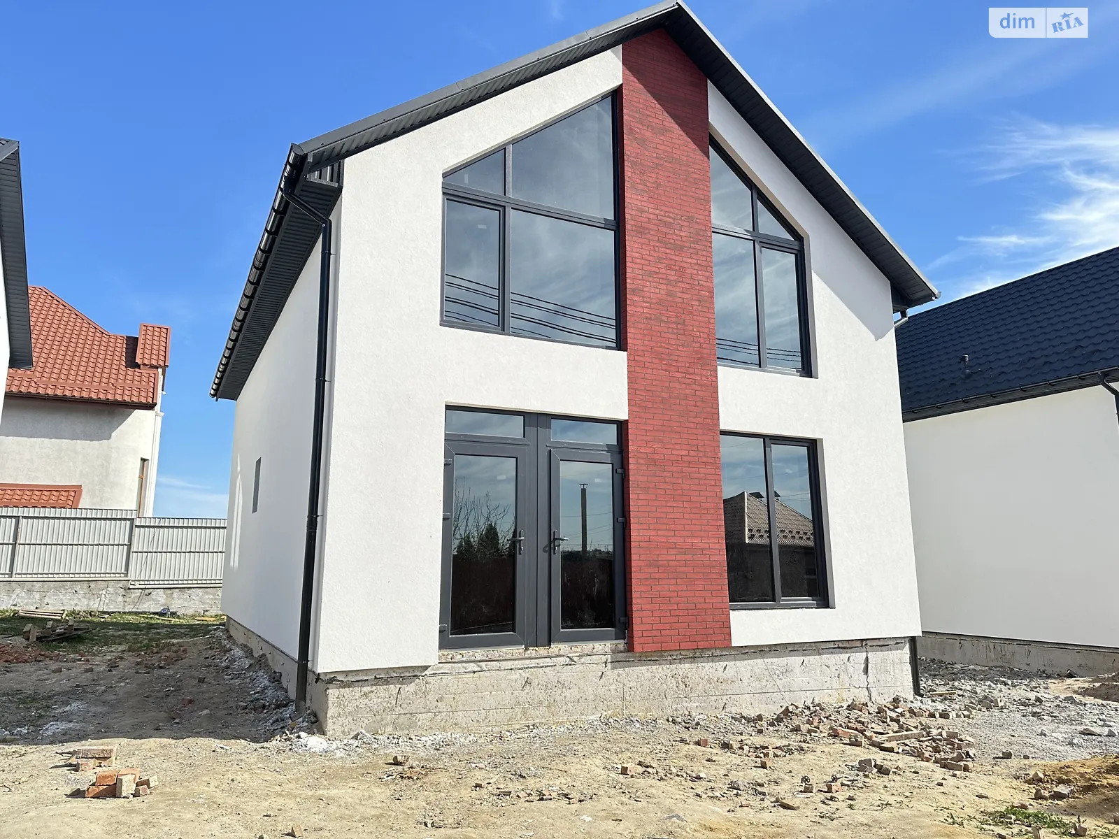 Продается дом на 2 этажа 125 кв. м с беседкой, цена: 120000 $ - фото 1