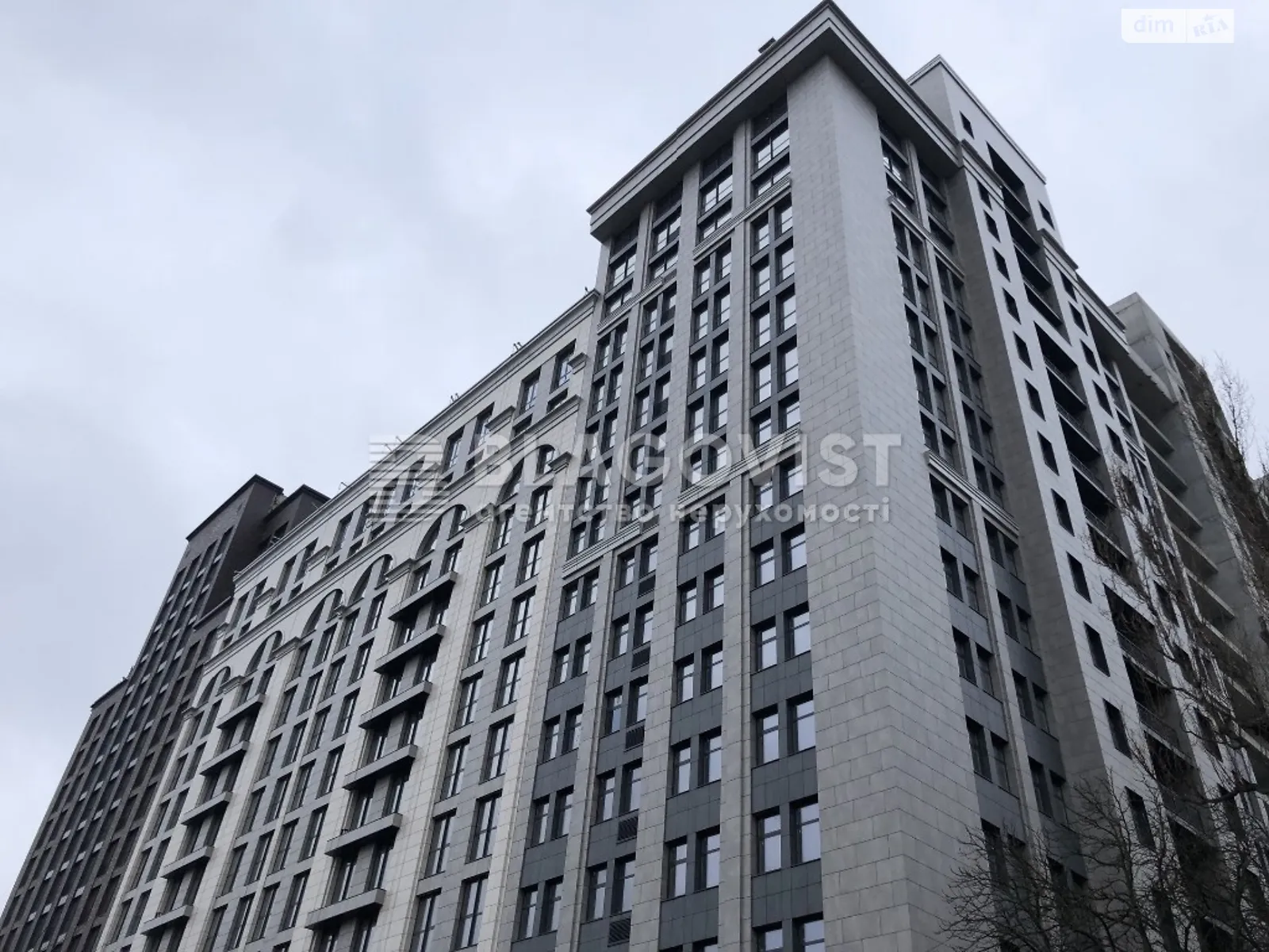 Продается 2-комнатная квартира 89 кв. м в Киеве, ул. Предславинская, 35 - фото 1