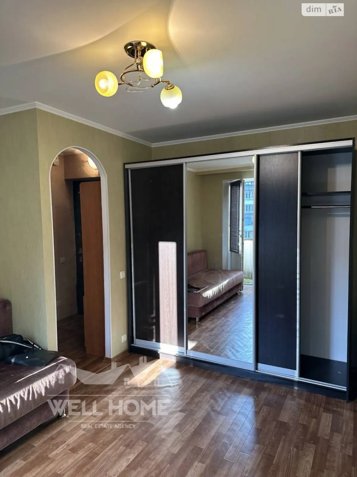 Продается 1-комнатная квартира 21 кв. м в Броварах, бул. Независимости, 2А