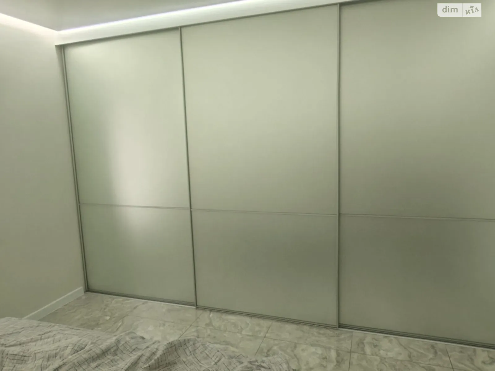 Продається 3-кімнатна квартира 77.5 кв. м у Миргороді, вул. Данила Апостола, 19 - фото 1