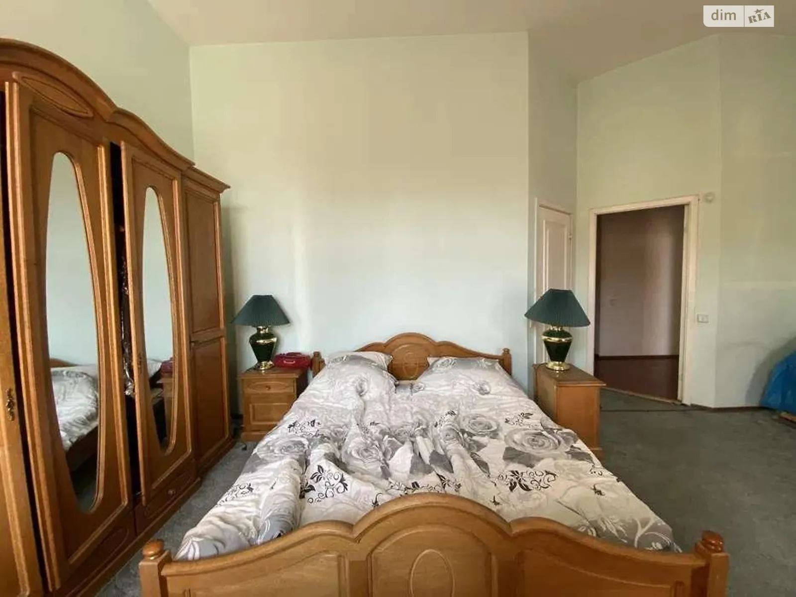 Продается 4-комнатная квартира 150 кв. м в Харькове, цена: 110000 $