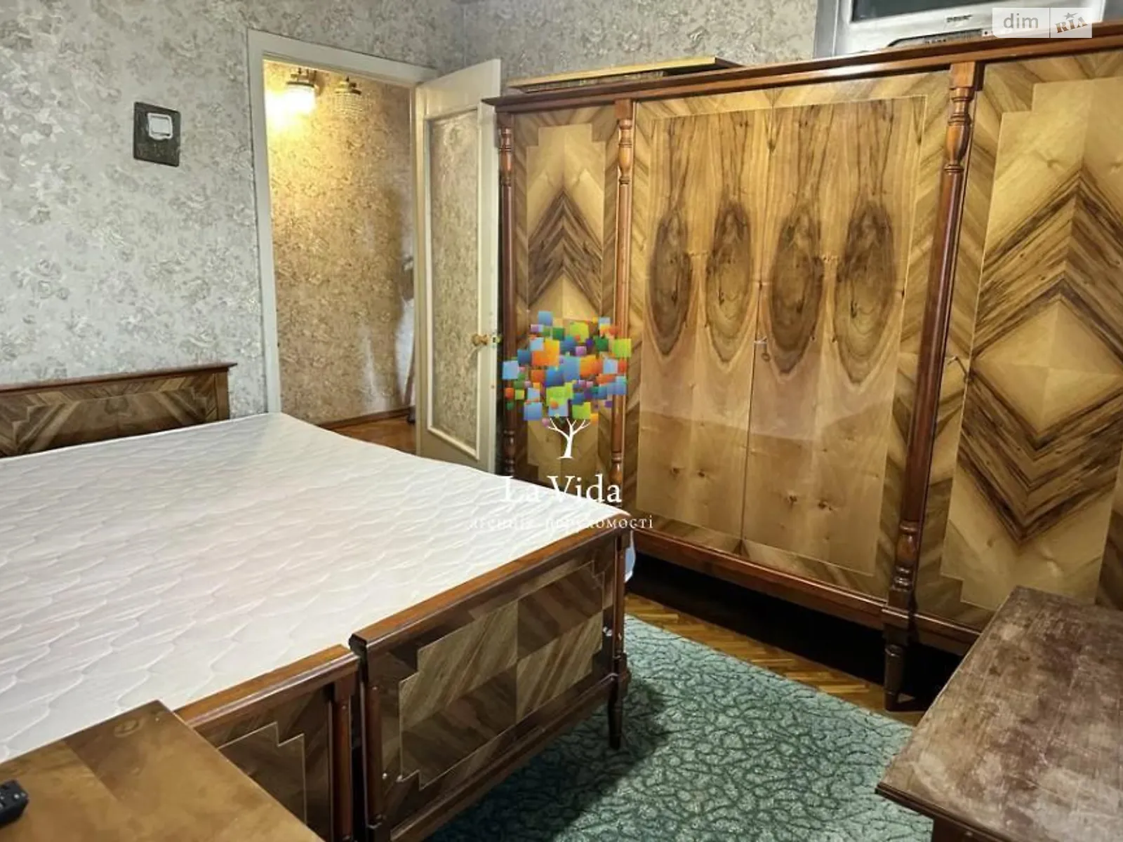 Продается 2-комнатная квартира 53 кв. м в Киеве, ул. Ивана Мыколайчука, 3 - фото 1