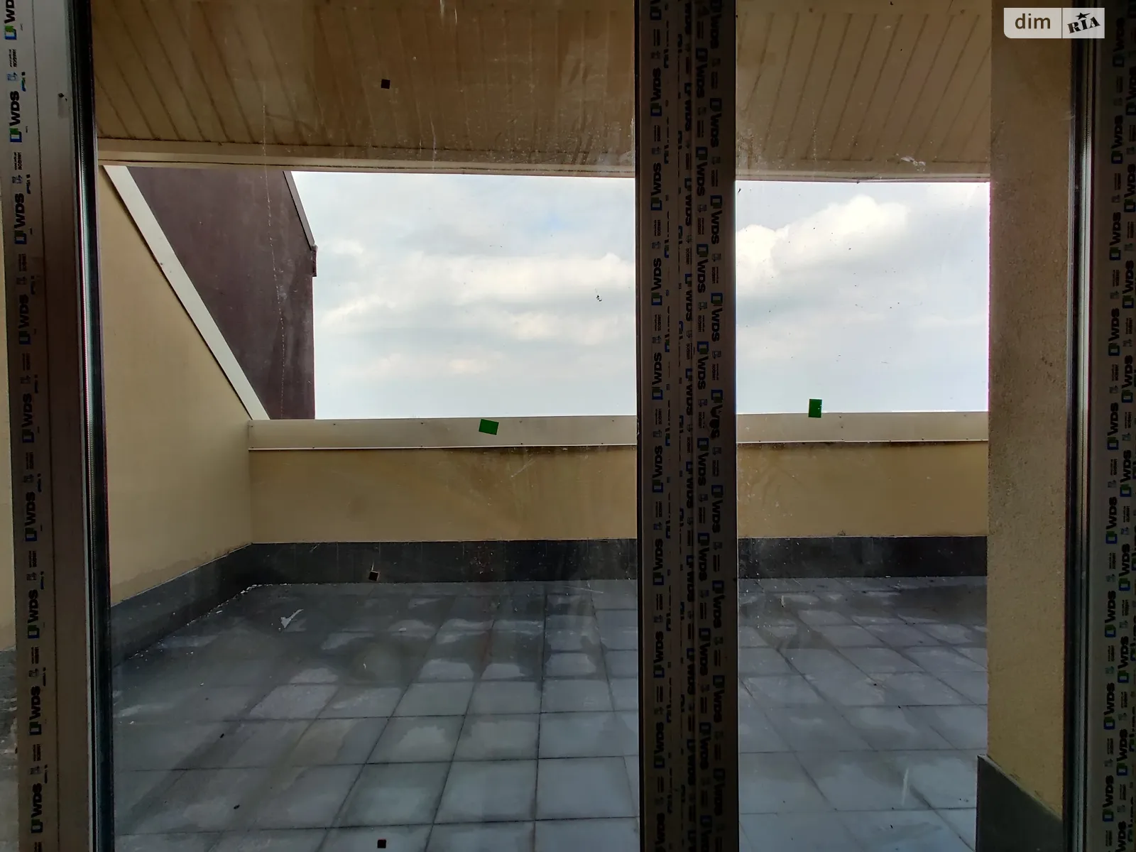 Продається 3-кімнатна квартира 117.9 кв. м у Білогородці, вул. Михайла Величка, 24А - фото 1