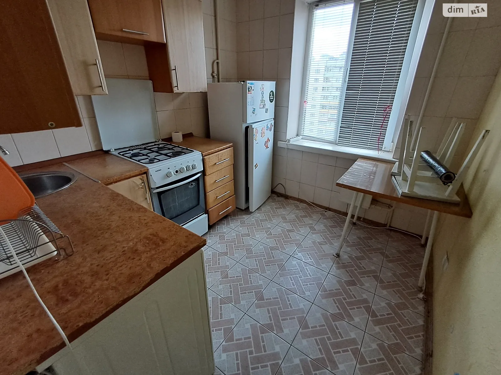 Продается 1-комнатная квартира 34 кв. м в Киеве, цена: 37000 $