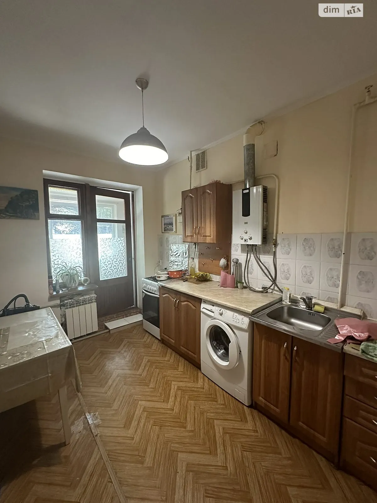 Продается 2-комнатная квартира 40 кв. м в Черноморске, ул. Хантадзе, 2 - фото 1