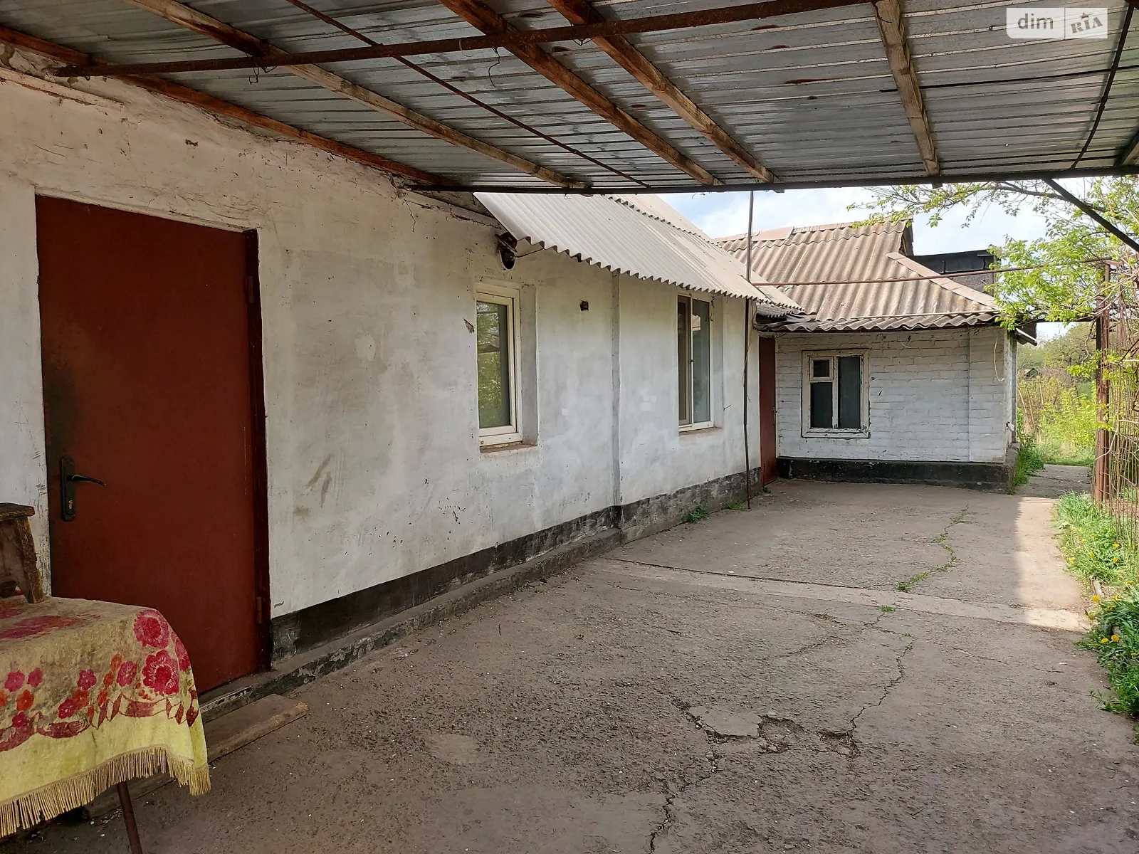 Продається одноповерховий будинок 43 кв. м з каміном, цена: 9000 $