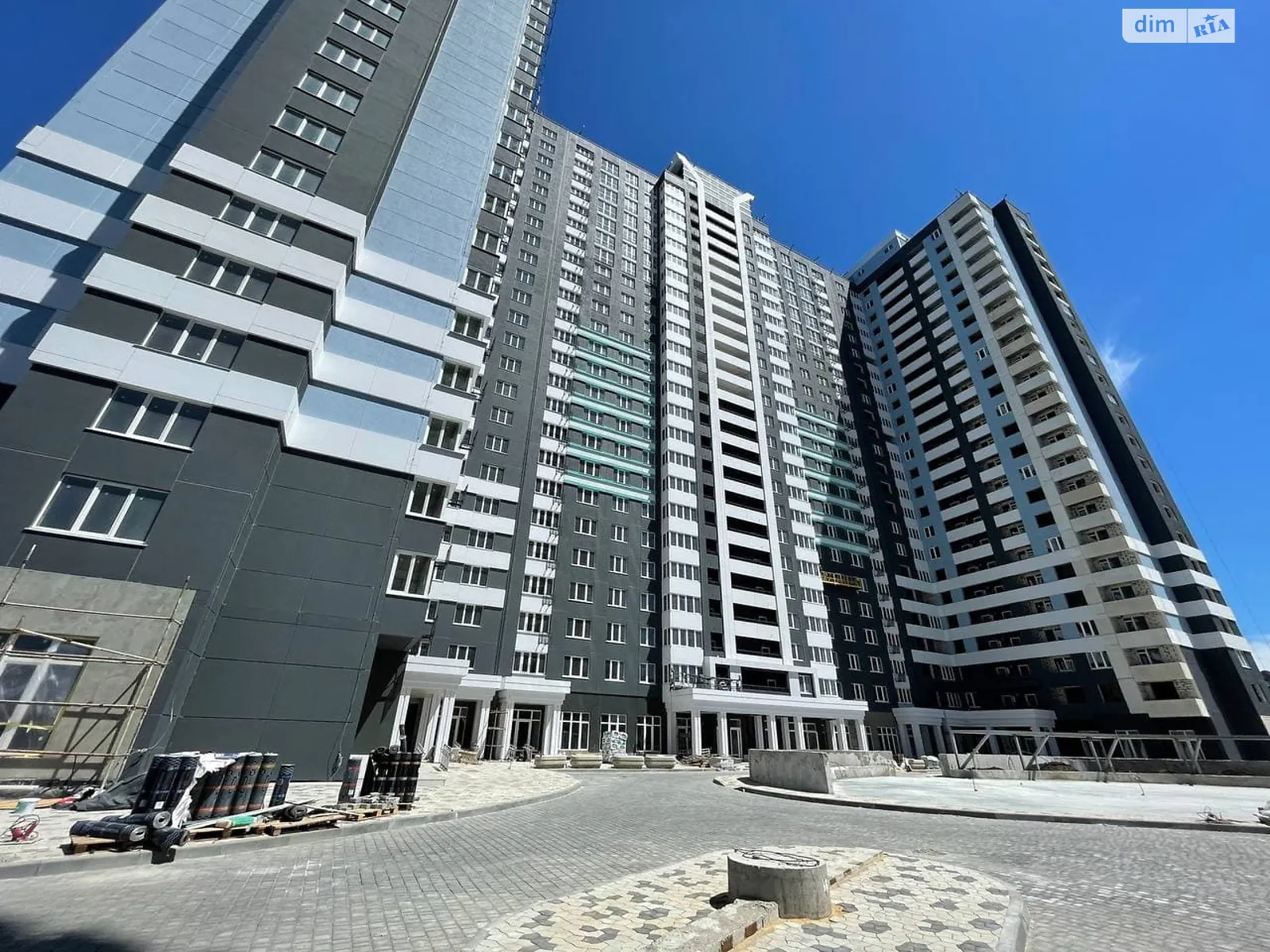 Продається 1-кімнатна квартира 46 кв. м у Одесі, вул. Варненська, 27А/2 - фото 1