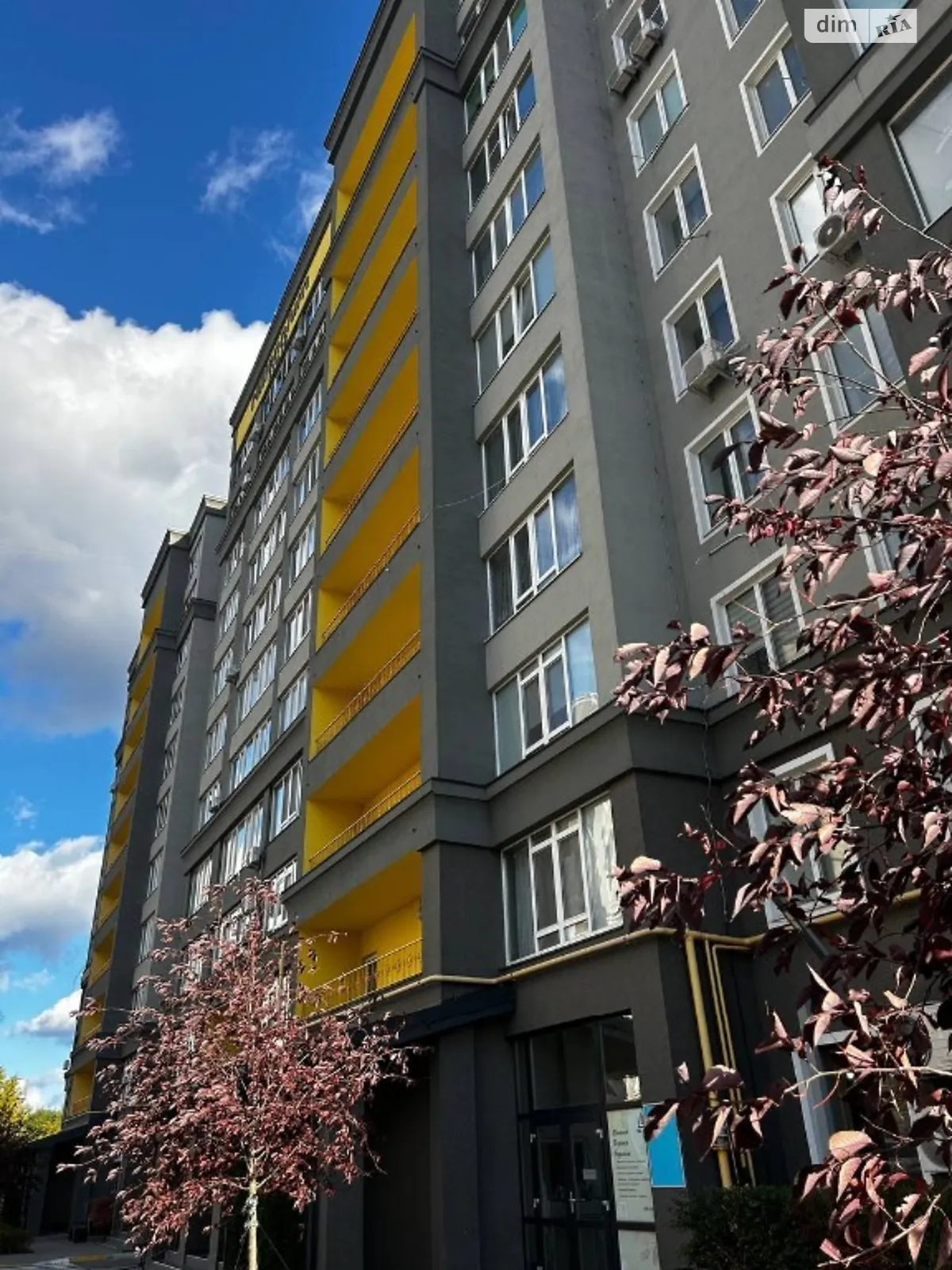 Продається 2-кімнатна квартира 40 кв. м у Бучі, вул. Івана Кожедуба - фото 1