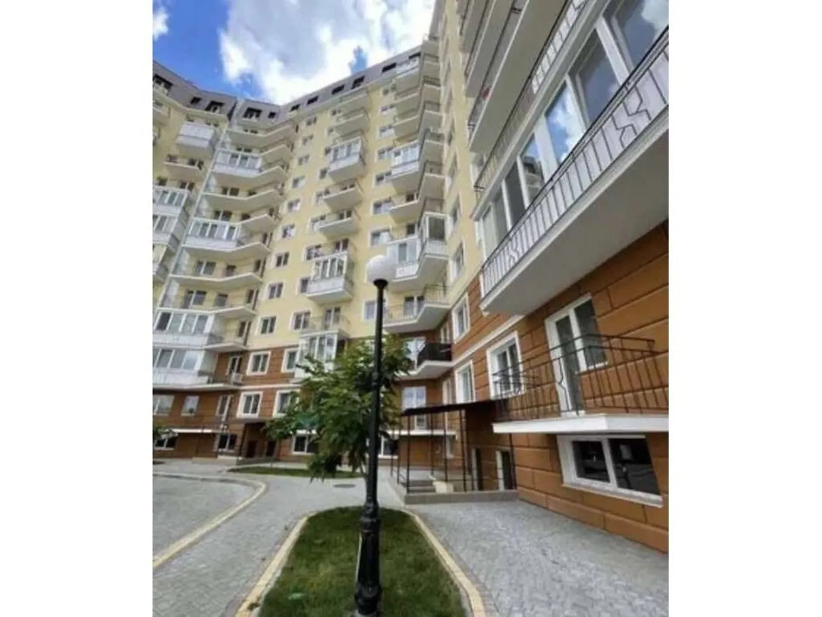 Продается 1-комнатная квартира 39.7 кв. м в Одессе, ул. Люстдорфская дорога, 100