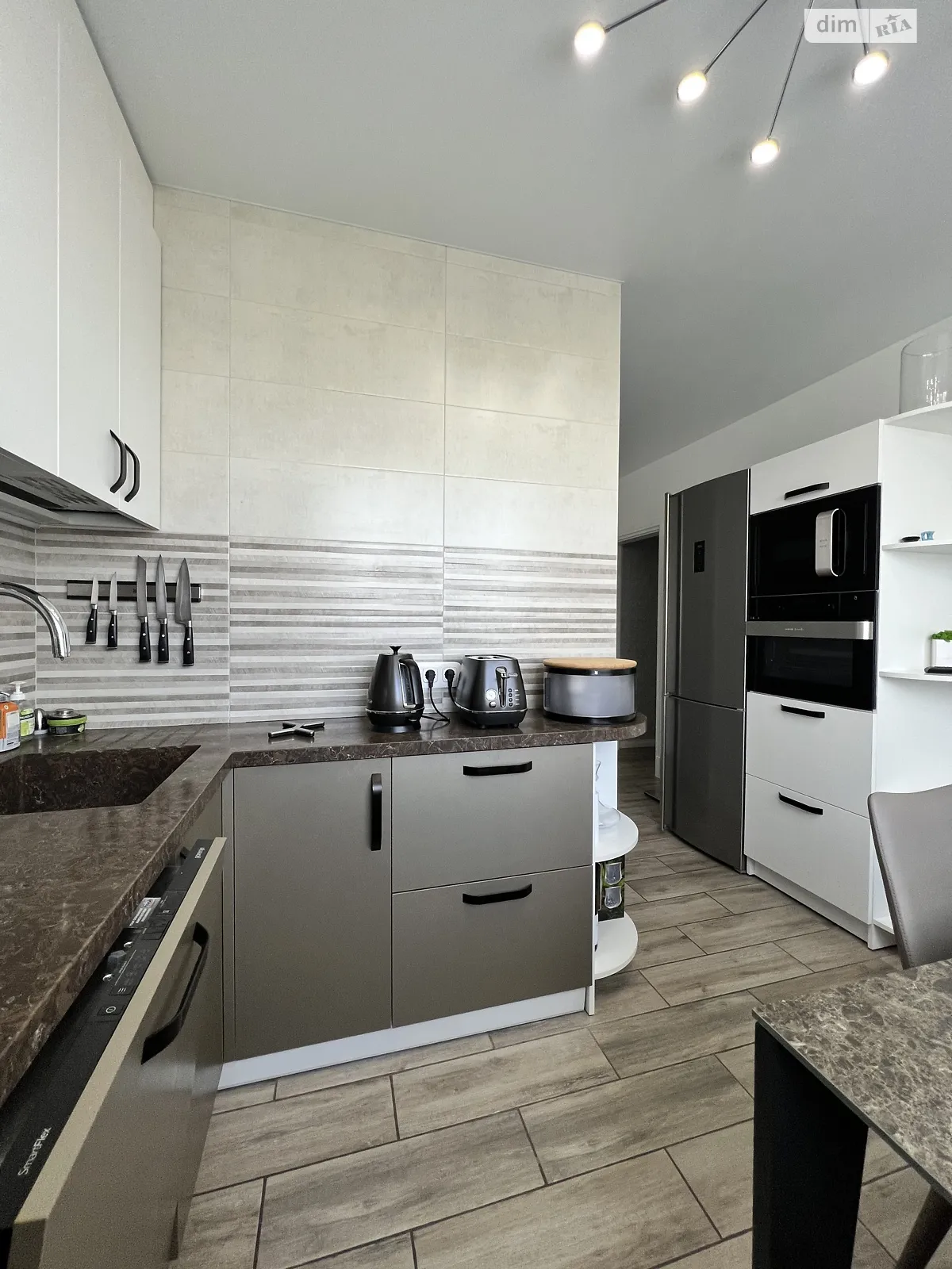 Продается 2-комнатная квартира 52 кв. м в Харькове, ул. Европейская(Новгородская), 20 - фото 1