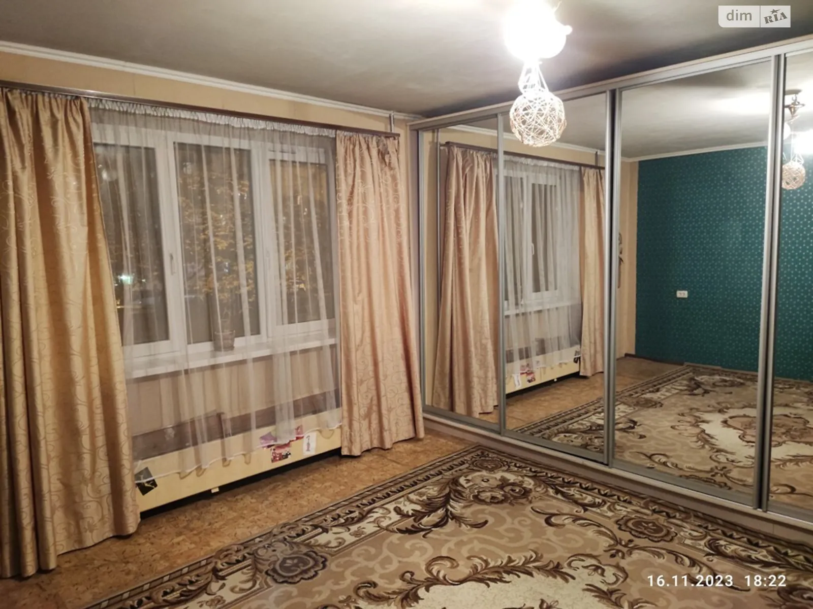Продается 3-комнатная квартира 65 кв. м в Львове, ул. Сиховская - фото 1