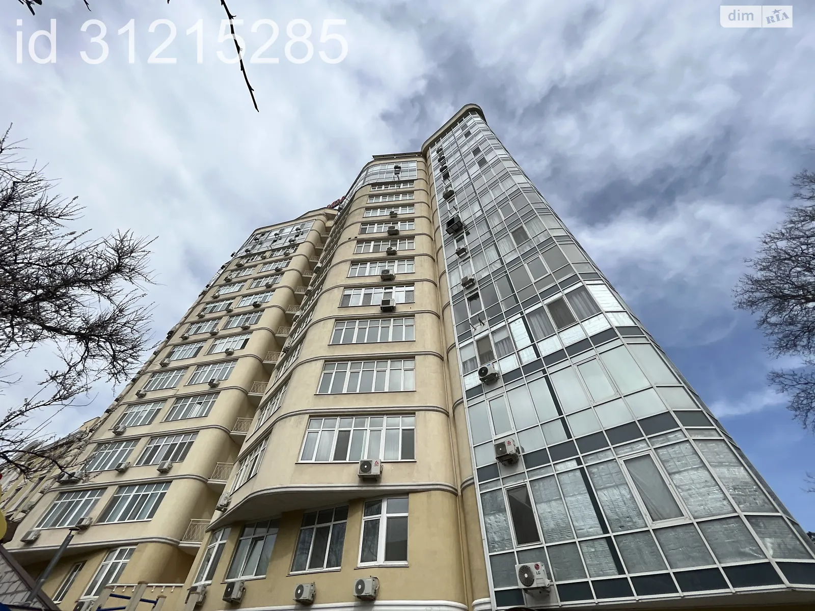 Продается 2-комнатная квартира 103 кв. м в Одессе, пер. Удельный, 6 - фото 1