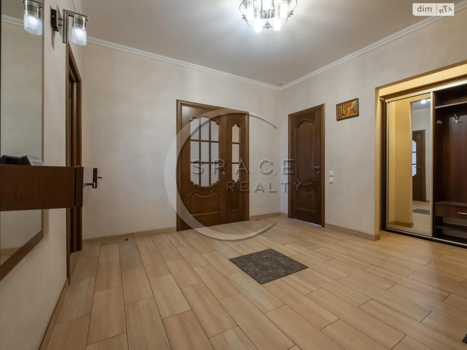 Продается 2-комнатная квартира 86 кв. м в Киеве, ул. Ованеса Туманяна - фото 1