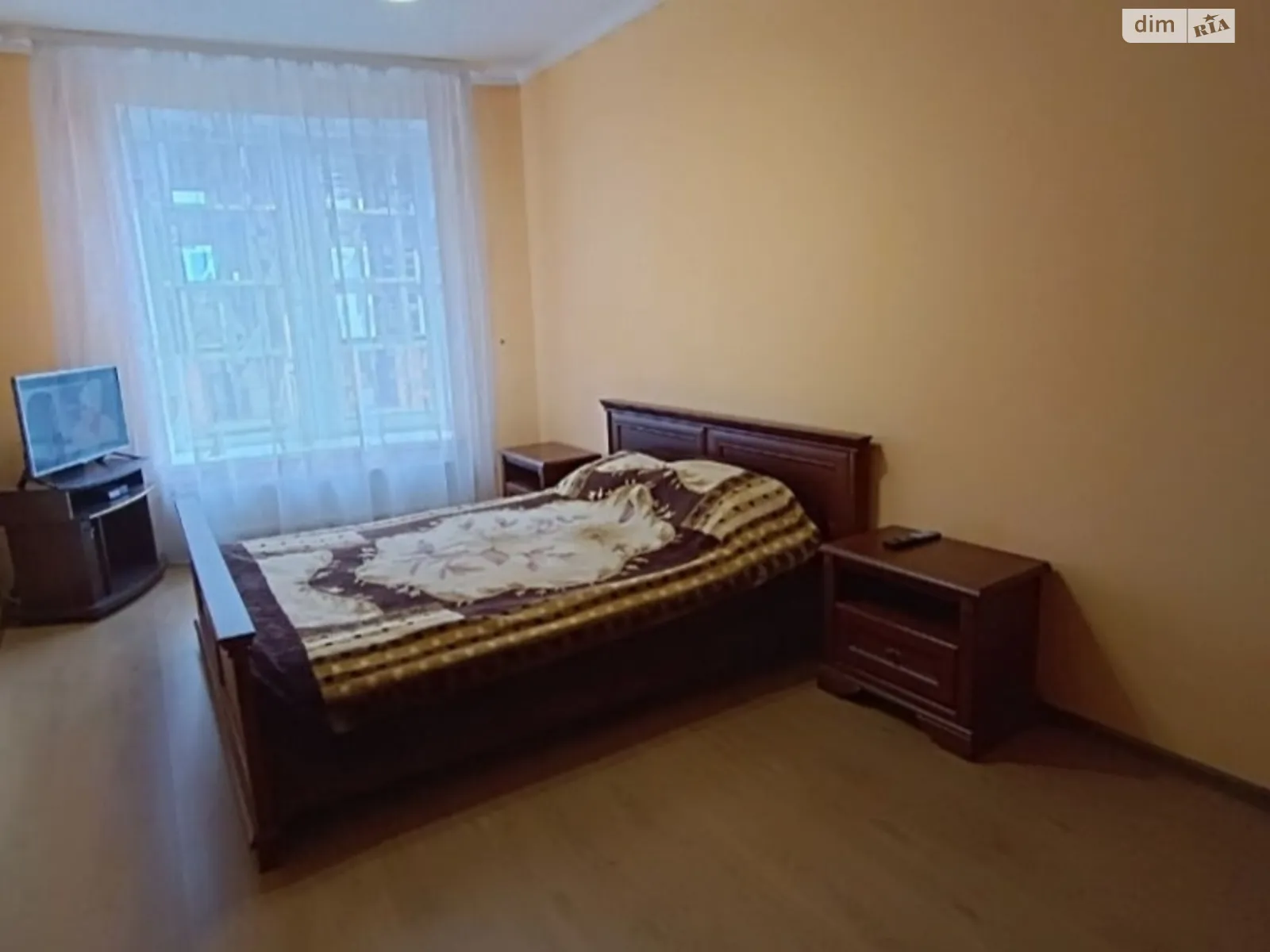 Сдается в аренду 1-комнатная квартира 41 кв. м в Ивано-Франковске